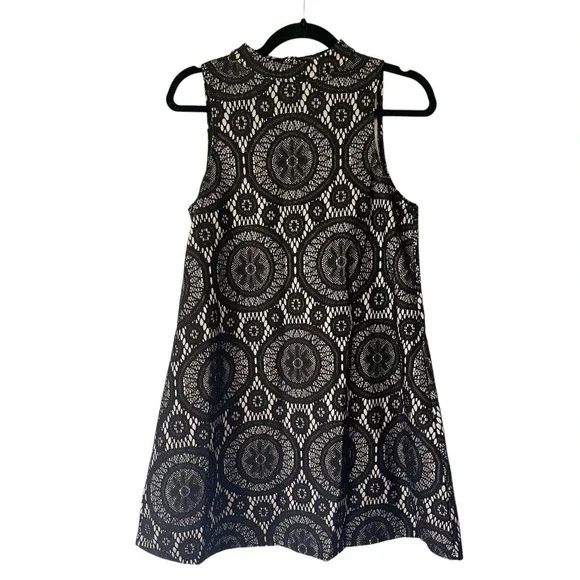 Love Fire Black Medallian Crochet Gold Metallic Holiday Party Dress Size Small - Picture 2 of 7